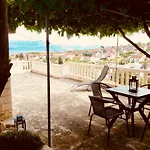 Appartement With Parking Space Sutivan, Brac - 2846
