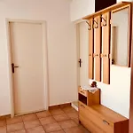 With Parking Space Sutivan, Brac - 2846 Appartement *
