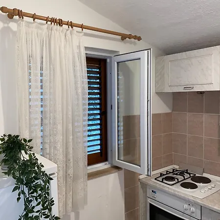 With A Parking Space Sutivan, Brac - 2846 Appartement *