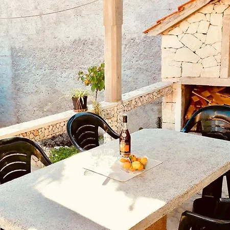 With Parking Space Sutivan, Brac - 2846 Sutivan