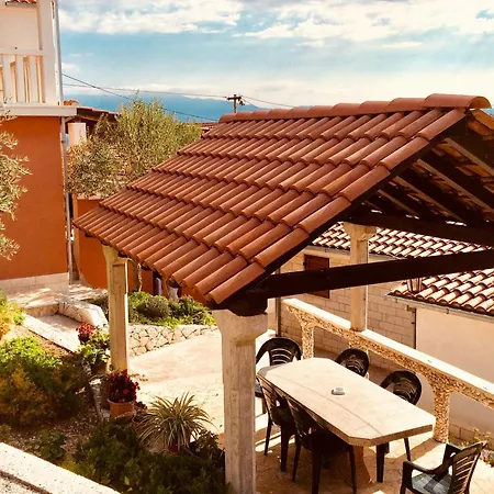 With Parking Space Sutivan, Brac - 2846 Apartamento