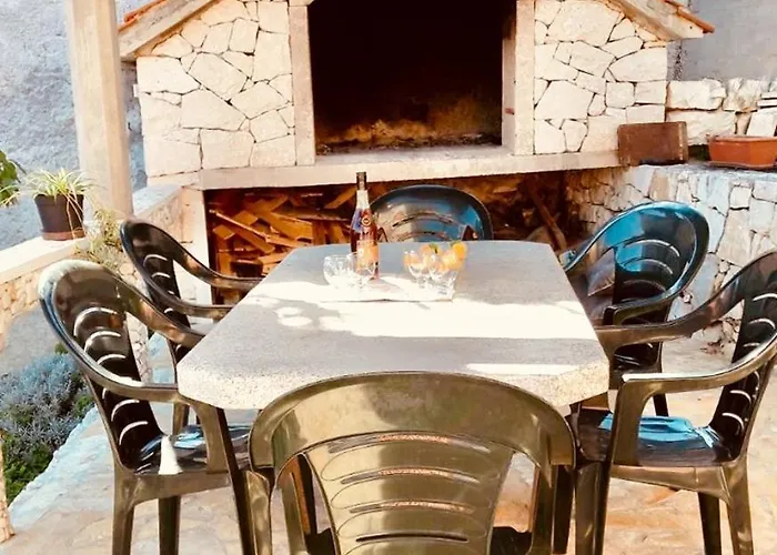 With Parking Space Sutivan, Brac - 2846 Apartamento Sutivan