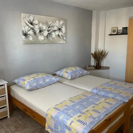 With Parking Space Sutivan, Brac - 2846 *