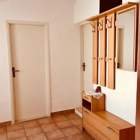 With A Parking Space Sutivan, Brac - 2846 Apartment *