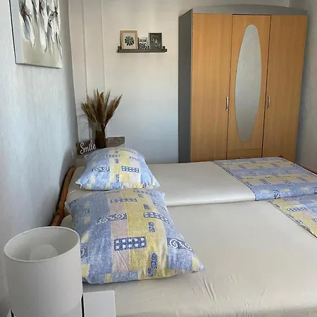 With A Parking Space Sutivan, Brac - 2846 * 苏提万