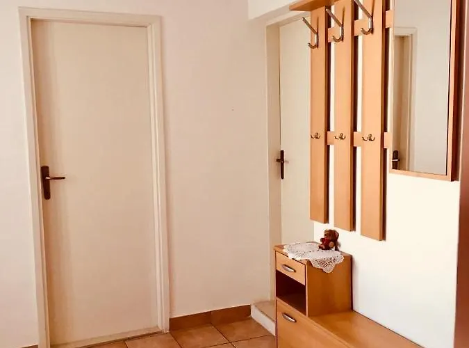 With Parking Space Sutivan, Brac - 2846 Apartment *