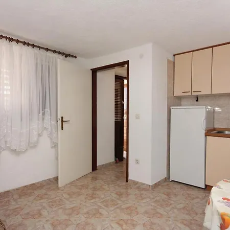 아파트 With Parking Space Sutivan, Brac - 2846 *